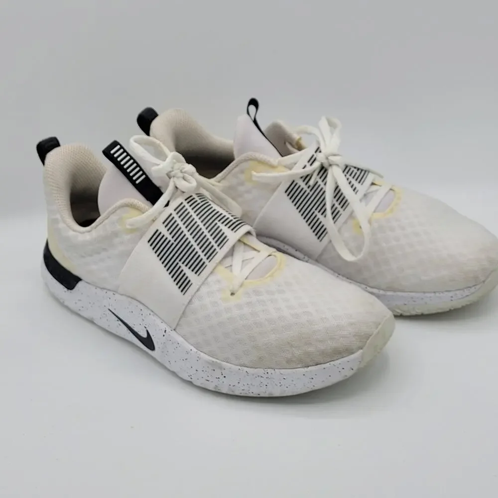 Nike In-Season TR 9 training women's size 9 white